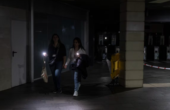 Восстановление электроснабжения в Испании может длиться до 10 часов — что известно на данный момент