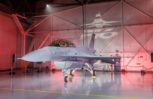 В Болгарии обнаружили техническую неисправность в истребителе F-16, полученном из США