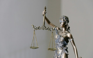 52-річний чоловік відмовився від мобілізації, бо доглядає за хворою мамою — що вирішив суд