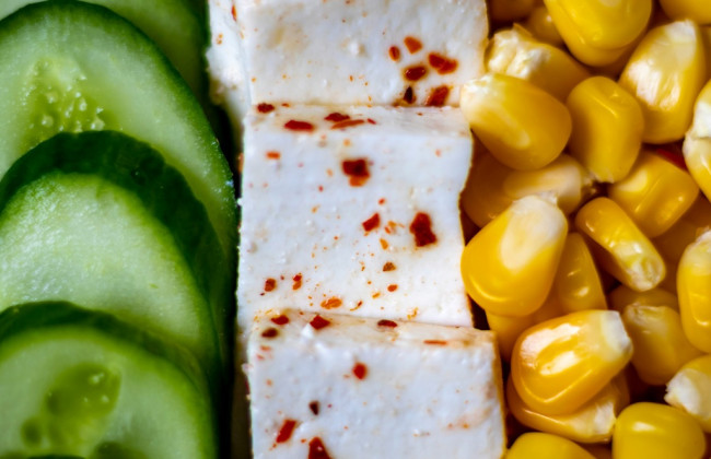 В Індії ресторани зобов’яжуть вказувати, чи використовують вони справжній сир панір, чи його дешеву підробку