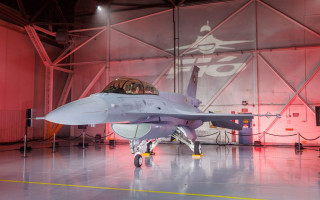 В Болгарии обнаружили техническую неисправность в истребителе F-16, полученном из США
