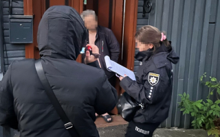 В Полтаве будут судить преподавателя вокала, который насиловал детей, приходивших к нему на занятия