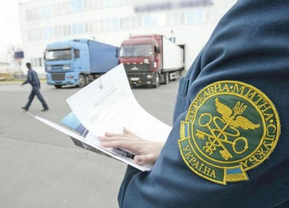 Нужно ли платить НДС при временном вывозе товаров в Украину на ремонт — пояснение