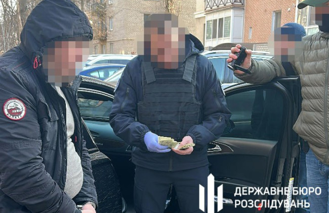 У Миколаєві судитимуть чоловіка, який під ТЦК «торгував звільненням» від армії