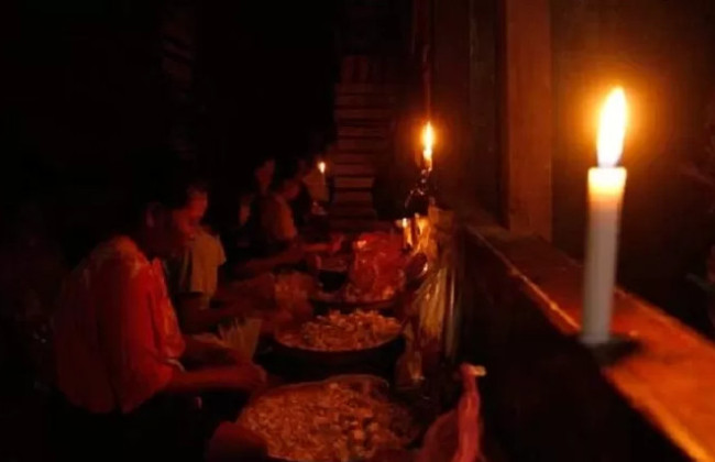 На Бали произошел масштабный блэкаут из-за повреждения подводного кабеля, видео