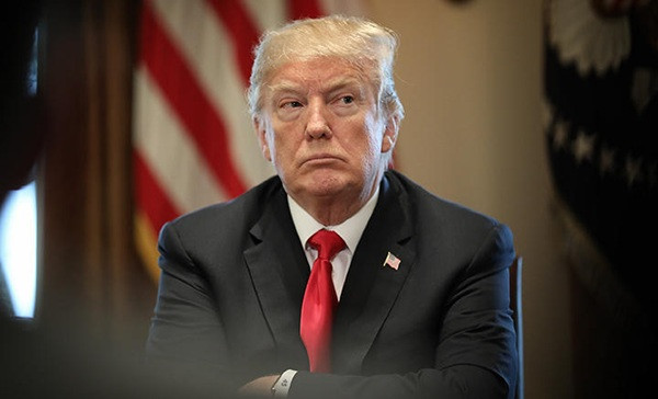 Трамп поручил ввести 100% пошлины на иностранные фильмы