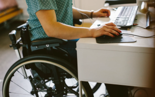 В Гоструда объяснили, как предоставляется основной ежегодный отпуск лицам с инвалидностью