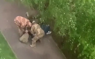 Убежать не удалось – во Львове задержали мужчину, который сопротивлялся ТЦК и был в розыске