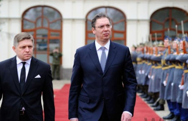 Латвия, Литва и Польша запретили самолетам Фицо и Вучича лететь на парад в Москву через свое воздушное пространство