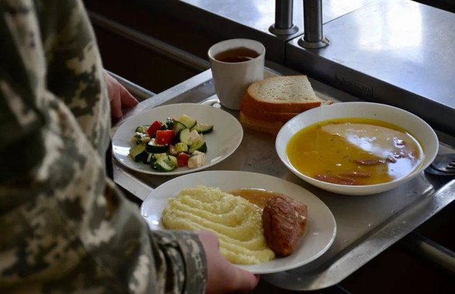 Минобороны выделило почти 140 млн на улучшенное питание для раненых военных в больницах