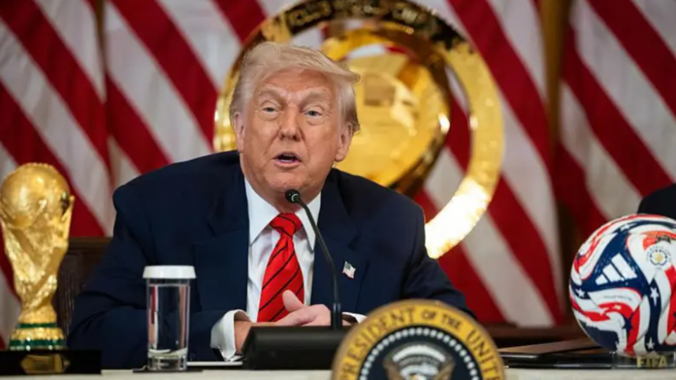 Трамп вважає, що повернення Росії на Чемпіонат світу-2026 могло б допомогти зупинити війну