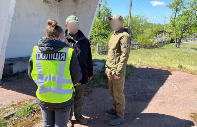 В Житомирской области мужчина планировал привезти военнообязанного на мотоцикле к границе за 3 тысячи долларов