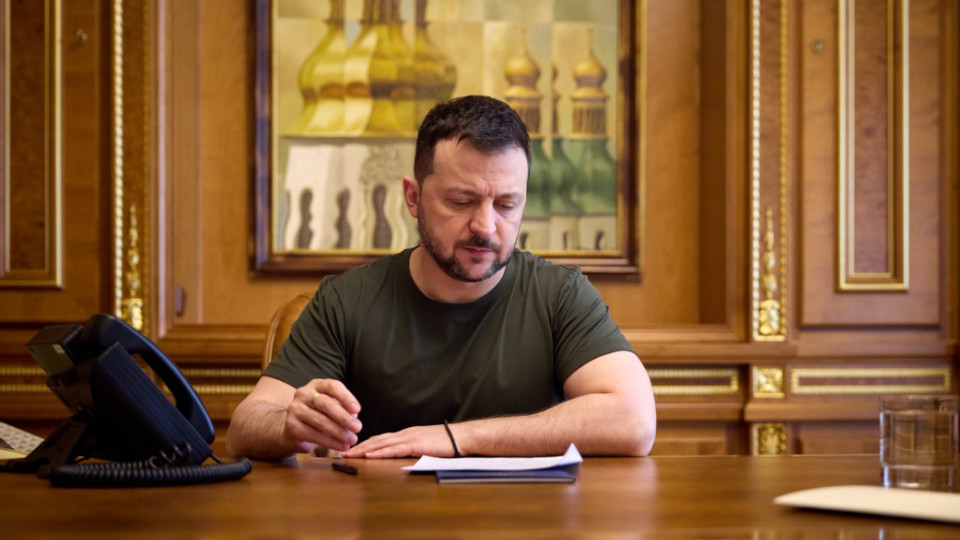 Зеленский подписал закон, который упрощает процедуру списания военного имущества