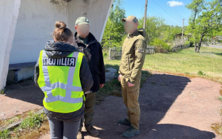 В Житомирской области мужчина планировал привезти военнообязанного на мотоцикле к границе за 3 тысячи долларов