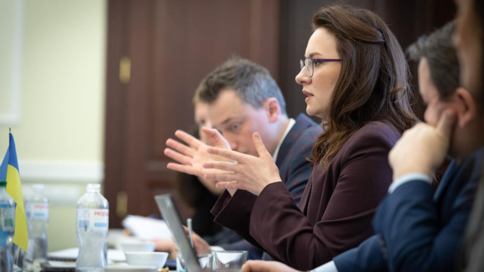 Мінекономіки сподівається на ратифікацію угоди про копалини 8 травня – що відомо про угоду з США
