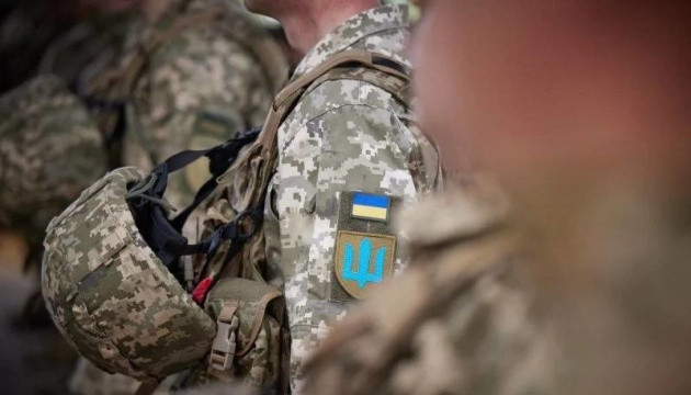 Нові підстави та черговість: як тепер виплачується допомога сім'ям загиблих військових