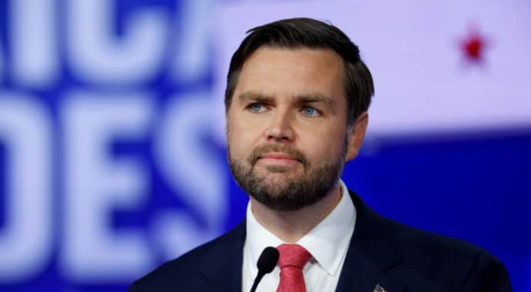 РФ не стоит ожидать, что ей отдадут территории, которые она даже не захватила, — Джей Ди Вэнс