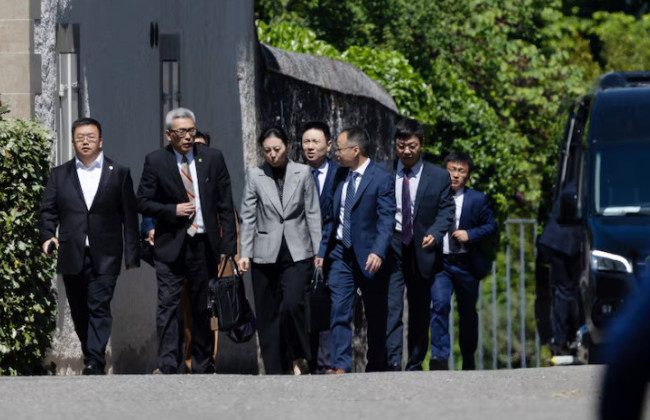 США и Китай начали переговоры по прекращению торговой войны