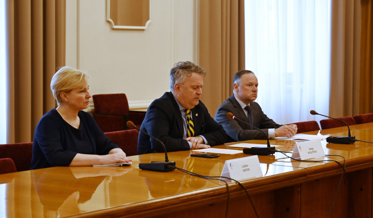 МИД Украины выразил демарш странам, чьи лидеры присутствовали на параде в Москве