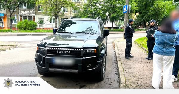 В Івано-Франківську легковик наїхав на 9-річного пішохода