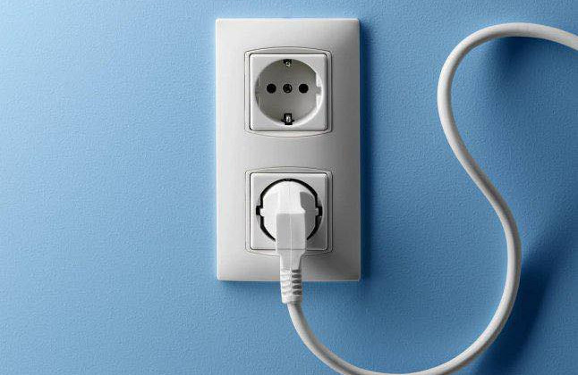 У ДТЕК пояснили, чи безпечний для побутової техніки перехід на 230 вольтів з липня