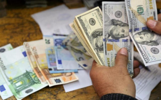 НБУ объявил о валютном послаблении: бизнесу разрешили больше, но усилили контроль за оттоком капитала