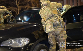 За побег в Молдову — до 17 тысяч долларов: в Одессе задержан 23-летний организатор переправки мужчин