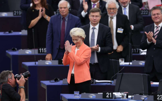 Суд ЄС винесе рішення у справі Pfizergate щодо того, чи порушила Урсула фон дер Ляєн принцип прозорості при укладанні угоди на закупівлю вакцин
