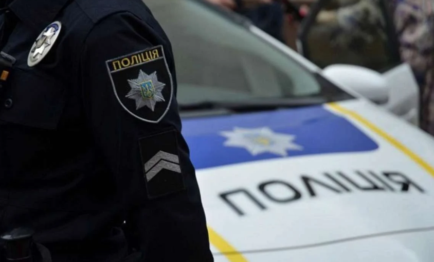 На Одещині чоловік обікрав 19 могил, щоб здати таблички на брухт