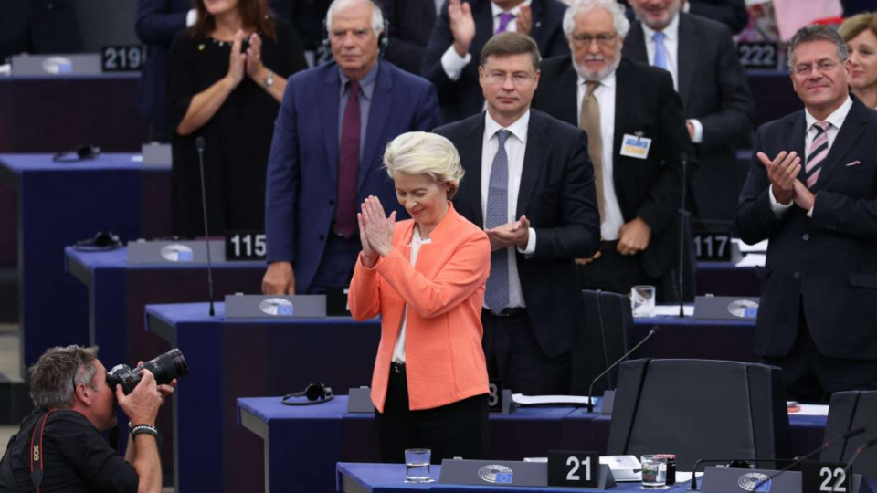 Суд ЄС винесе рішення у справі Pfizergate щодо того, чи порушила Урсула фон дер Ляєн принцип прозорості при укладанні угоди на закупівлю вакцин