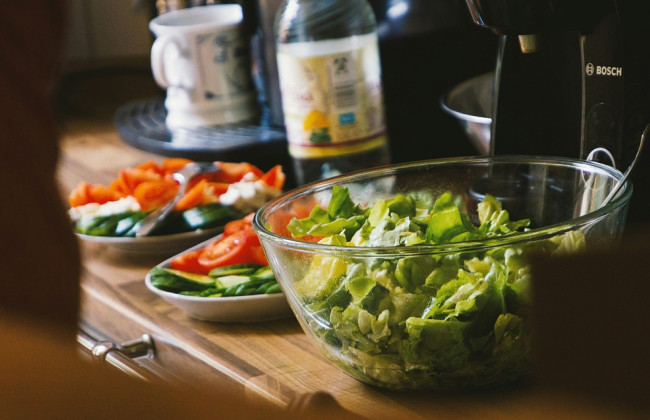 Семейная драма в Черкасской области: женщина ударила ножом мужчину, потому что ему не понравился салат
