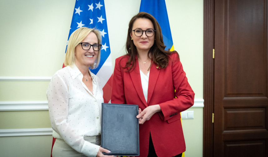 Свириденко передала в посольство США ноту, подтверждающую завершение внутренних процедур по инвестфонду