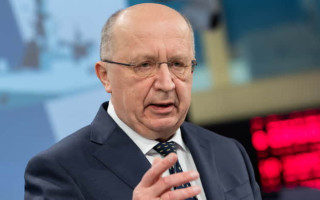 Мир в Україні наблизить напад Росії на ЄС, є лише один спосіб її стримати – єврокомісар з оборони