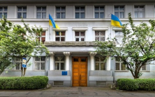 Суд оставил под стражей экс-сотрудника колонии на оккупированной Херсонщине