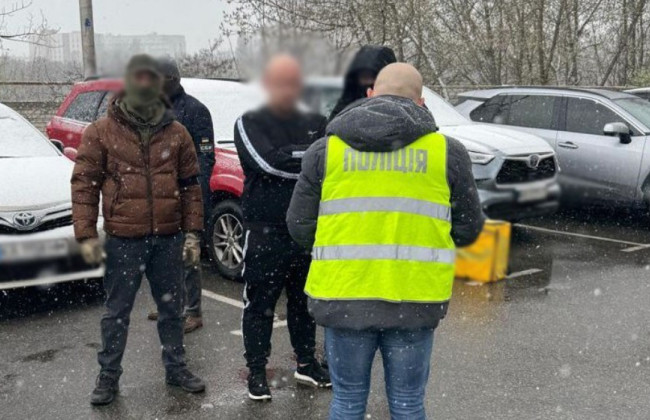 У Києві судитимуть посадовця КСУ, який за $15000 допомагав ухилянтам отримати «бронь»