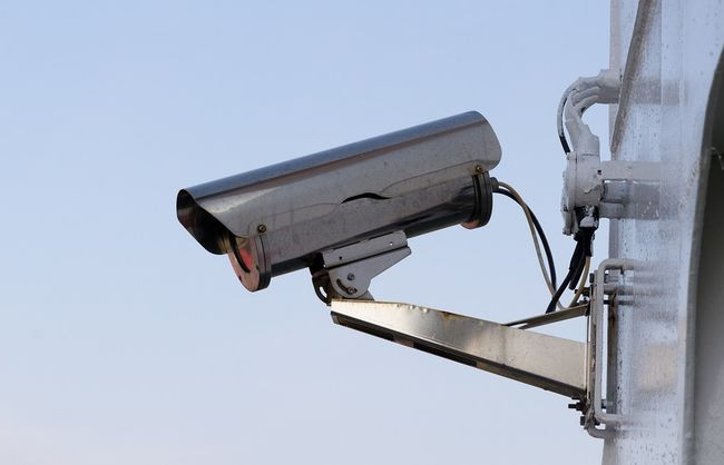 200 камер поза законом – Естонія зупинила систему розпізнавання номерів
