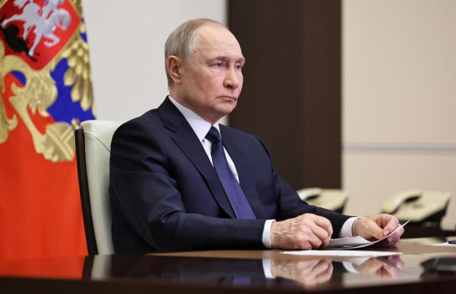 Путин провел совещание с военным руководством накануне переговоров с Украиной