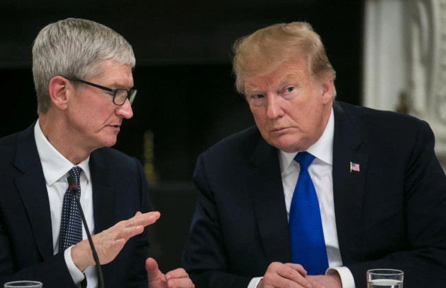 Трамп призвал Apple не выводить производство iPhone в Индию