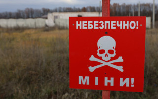 На Херсонщине 68-летняя женщина подорвалась на мине, оставленной оккупантами