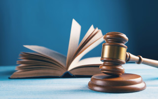 Суд у Китаї визнав смерть охоронця під час статевого акту на роботі виробничою травмою