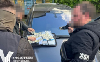 $2000 за державну таємницю – затримано заступника керівника відділу поліції Івано-Франківщини