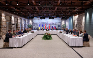 Україна та Росія домовилися обмінятися письмовими умовами для припинення вогню – МЗС Туреччини