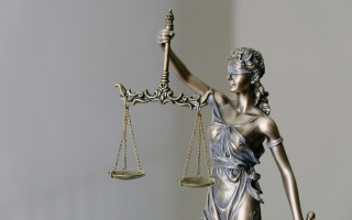 Победа в торгах по продаже акций не гарантирует заключение договора купли-продажи с победителем — Верховный Суд