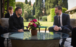 Зеленський та віцепрезидент США Венс обговорили оборону, досягнення миру та санкції проти РФ