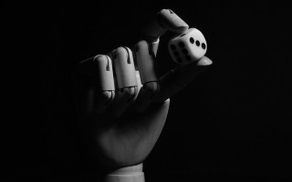 У Британії працівник юрфірми намагався виставити рахунок клієнту, якому надавали допомогу pro bono