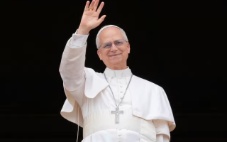 У Ватикані відбувається церемонія інтронізації Папи Римського Лева XIV