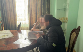 Во Львовской области будут судить инспектора таможни, которая вывозила уклонистов в Польшу
