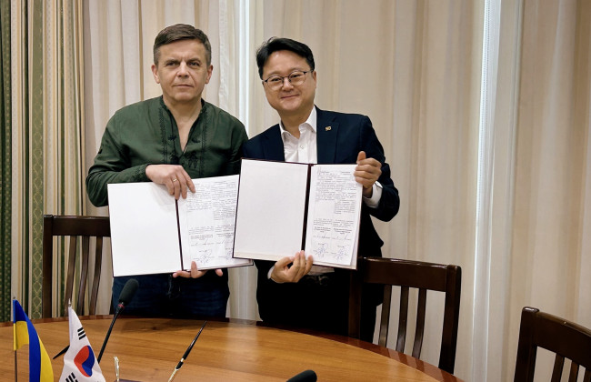 Украина внедряет инновации из Южной Кореи – дороги станут экологичнее