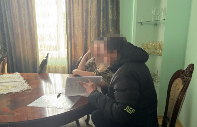 Во Львовской области будут судить инспектора таможни, которая вывозила уклонистов в Польшу