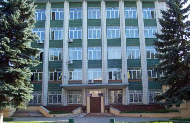 Заречный райсуд Сумы предупреждает о мошенниках, которые обещают за деньги повлиять на результаты судебного разбирательства